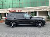 BMW X7 2020 года за 43 000 000 тг. в Алматы