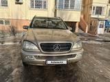 Mercedes-Benz ML 320 2002 годаfor3 500 000 тг. в Астана – фото 3