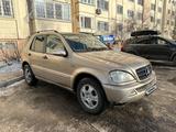 Mercedes-Benz ML 320 2002 годаfor3 500 000 тг. в Астана