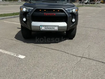 Toyota 4Runner 2018 года за 20 300 000 тг. в Астана – фото 10