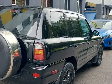 Toyota RAV4 2000 года за 3 800 000 тг. в Алматы – фото 2