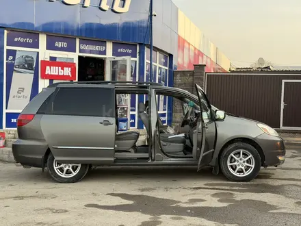 Toyota Sienna 2004 года за 7 500 000 тг. в Алматы – фото 12