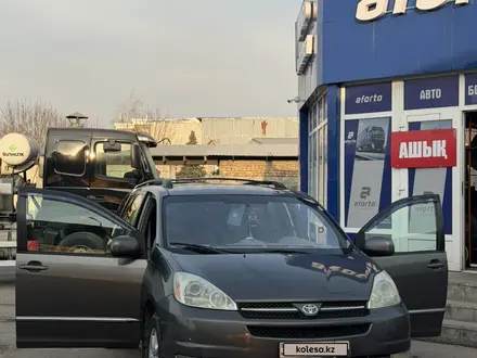 Toyota Sienna 2004 года за 7 500 000 тг. в Алматы – фото 15