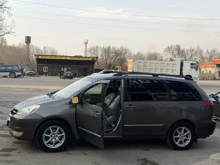 Toyota Sienna 2004 года за 7 500 000 тг. в Алматы – фото 26