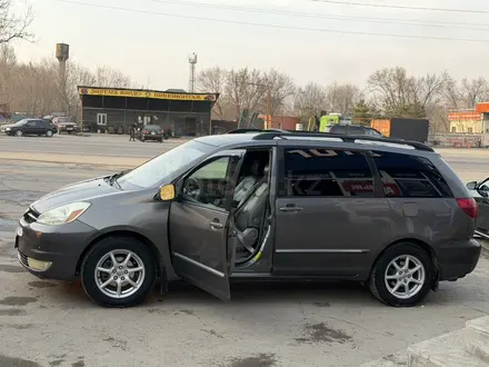 Toyota Sienna 2004 года за 7 500 000 тг. в Алматы – фото 2