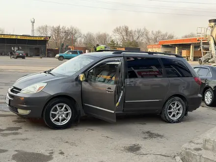 Toyota Sienna 2004 года за 7 500 000 тг. в Алматы – фото 9