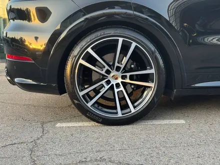 Porsche Cayenne Coupe 2024 года за 97 000 000 тг. в Алматы – фото 28