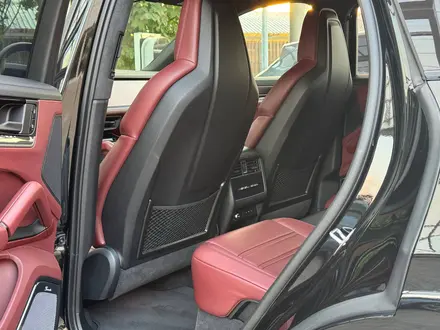 Porsche Cayenne Coupe 2024 года за 97 000 000 тг. в Алматы – фото 15