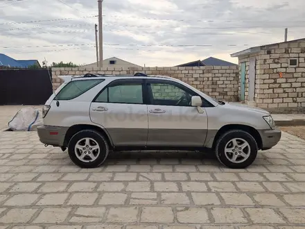 Lexus RX 300 2002 года за 4 700 000 тг. в Жанаозен – фото 2