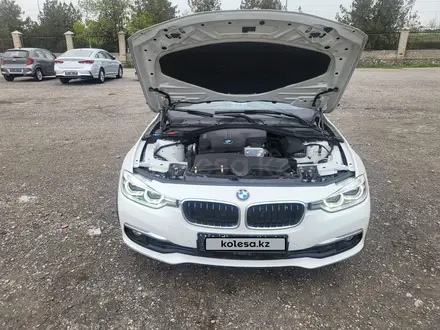 BMW 330 2018 года за 15 000 000 тг. в Шымкент – фото 7