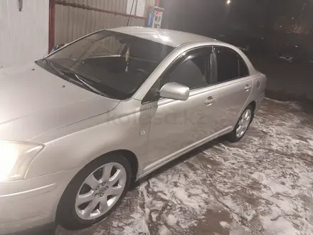 Toyota Avensis 2005 года за 3 750 000 тг. в Караганда – фото 2