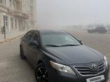 Toyota Camry 2011 года за 6 500 000 тг. в Актау – фото 2