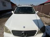 Mercedes-Benz ML 320 2000 года за 2 100 000 тг. в Алматы – фото 3