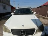 Mercedes-Benz ML 320 2000 года за 2 100 000 тг. в Алматы – фото 5