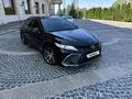 Toyota Camry 2022 годаүшін18 300 000 тг. в Алматы