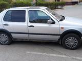 Volkswagen Vento 1993 года за 1 250 000 тг. в Актобе – фото 2