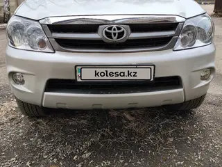 Toyota Fortuner, 2008