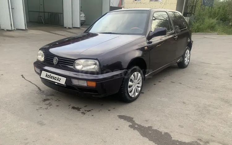 Volkswagen Golf 1993 годаүшін1 000 000 тг. в Алматы