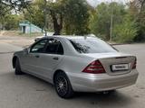 Mercedes-Benz C 200 2001 года за 2 600 000 тг. в Павлодар – фото 4