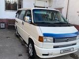 Volkswagen Multivan 1995 годаүшін6 500 000 тг. в Астана