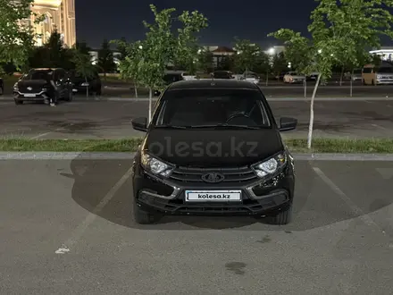 ВАЗ (Lada) Granta 2190 2022 года за 2 750 000 тг. в Астана – фото 2
