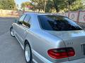 Mercedes-Benz E 55 AMG 2000 годаүшін5 800 000 тг. в Алматы – фото 4