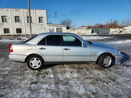 Mercedes-Benz C 280 1994 года за 3 000 000 тг. в Караганда