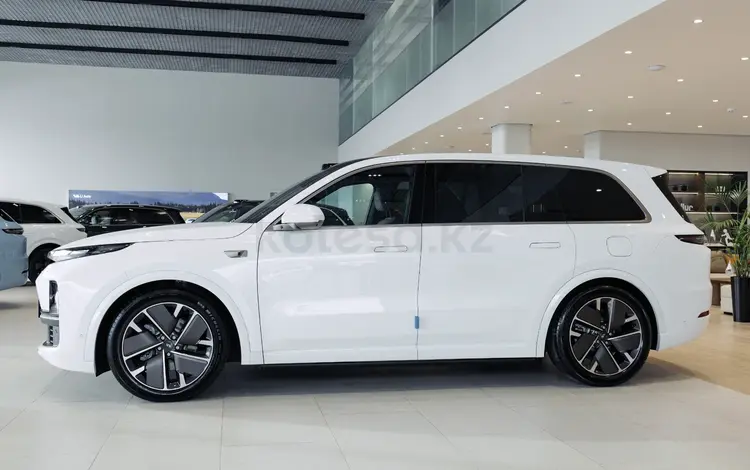 Li L9 Ultra 2026 годаүшін41 090 000 тг. в Костанай