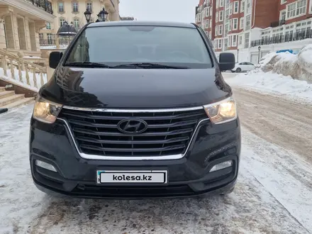 Hyundai Starex 2020 года за 14 900 000 тг. в Астана – фото 39