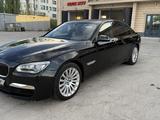BMW 750 2013 года за 10 200 000 тг. в Кызылорда – фото 2