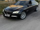 BMW 750 2013 года за 10 200 000 тг. в Кызылорда – фото 4