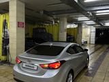 Hyundai Elantra 2015 года за 6 400 000 тг. в Шымкент – фото 2