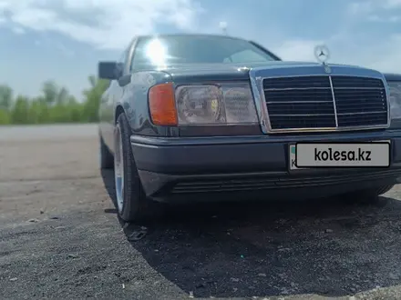 Mercedes-Benz E 230 1992 года за 2 700 000 тг. в Астана – фото 8