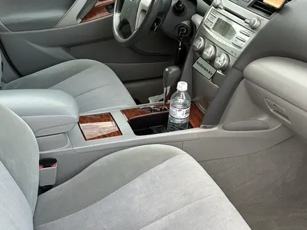Toyota Camry 2010 года за 6 900 000 тг. в Караганда – фото 12