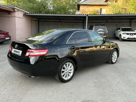 Toyota Camry 2010 года за 6 900 000 тг. в Караганда – фото 4