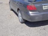 Toyota Camry 2003 годаүшін5 500 000 тг. в Урджар – фото 4