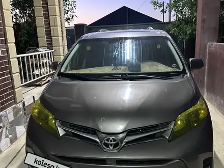 Toyota Sienna 2011 года за 12 000 000 тг. в Актау
