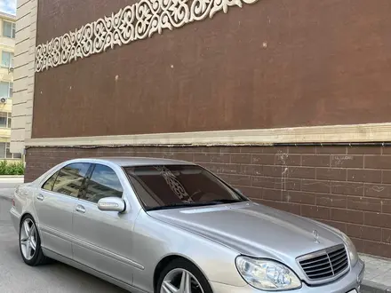 Mercedes-Benz S 500 1999 года за 4 800 000 тг. в Жанаозен – фото 2