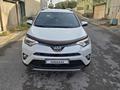 Toyota RAV4 2019 годаfor13 800 000 тг. в Шымкент