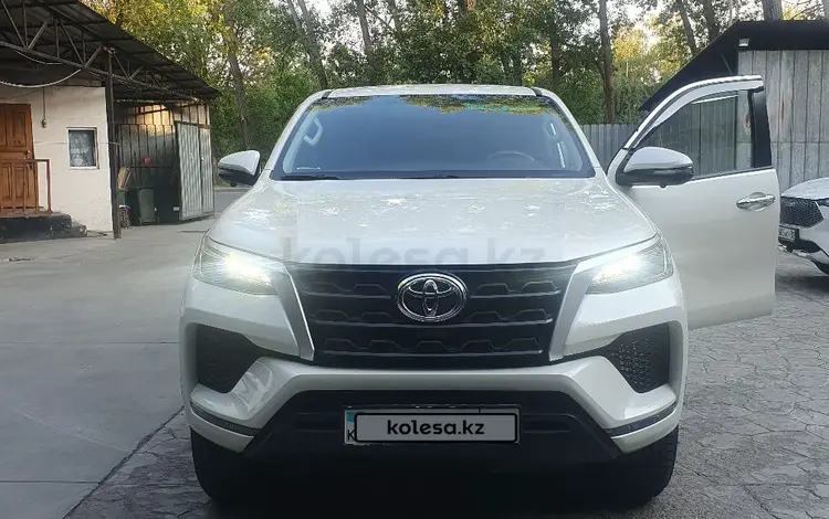 Toyota Fortuner 2022 годаүшін20 000 000 тг. в Алматы