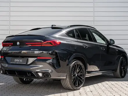 BMW X6 XDrive 40i 2026 года за 91 112 932 тг. в Астана – фото 3