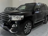 Toyota Land Cruiser 2016 года за 29 000 000 тг. в Шымкент