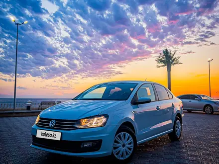 Volkswagen Polo 2019 года за 8 600 000 тг. в Актау