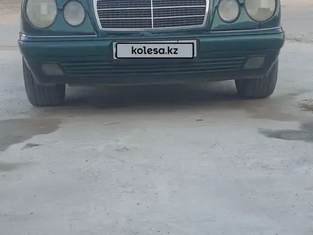 Mercedes-Benz E 230 1997 года за 2 800 000 тг. в Кызылорда – фото 6