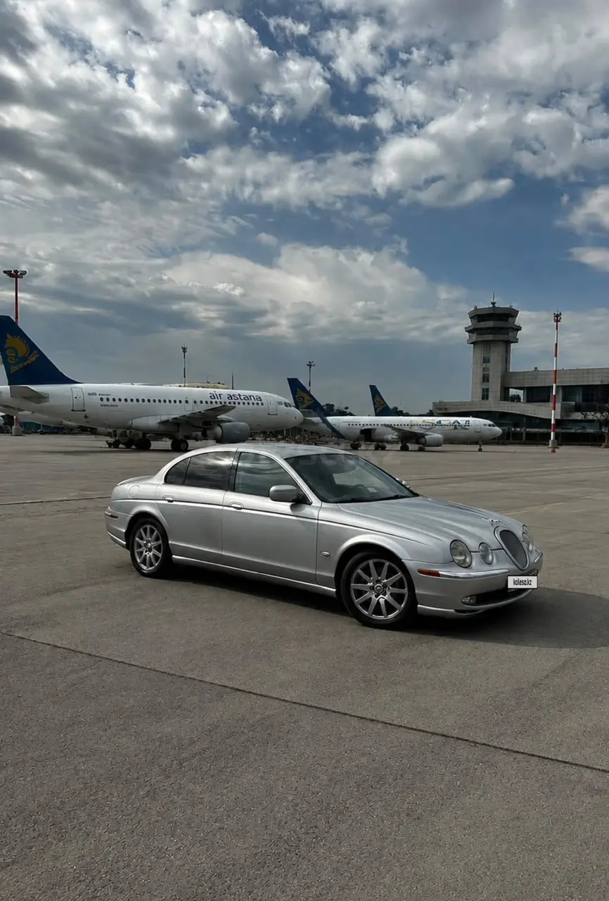 Jaguar S-Type, 2002