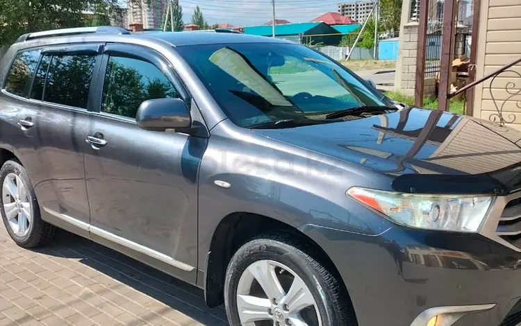 Toyota Highlander 2012 года за 11 500 000 тг. в Алматы