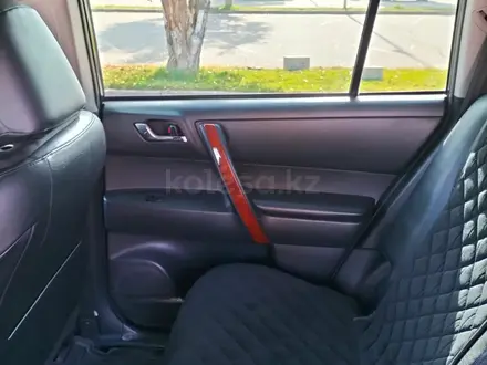 Toyota Highlander 2012 года за 11 500 000 тг. в Алматы – фото 30