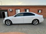 Volkswagen Passat 2012 года за 8 300 000 тг. в Атырау – фото 4