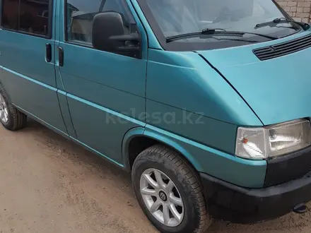 Volkswagen Multivan 1992 года за 4 800 000 тг. в Астана