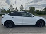 Tesla Model Y 2022 года за 20 000 000 тг. в Астана – фото 3